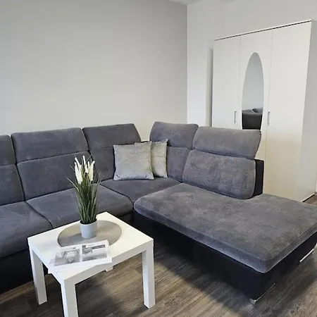 Gemuetliche Ferienwohnung Mülheim-Kärlich Buitenkant foto